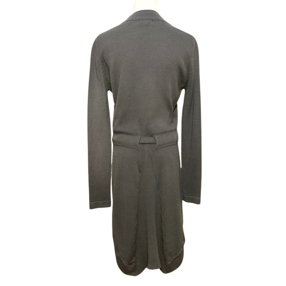 V Fish Gray Belted Snap Front Mid Length Cardigan Large - Picture 5 of 7